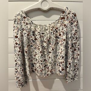 🌸ANA floral peasant blouse, size S